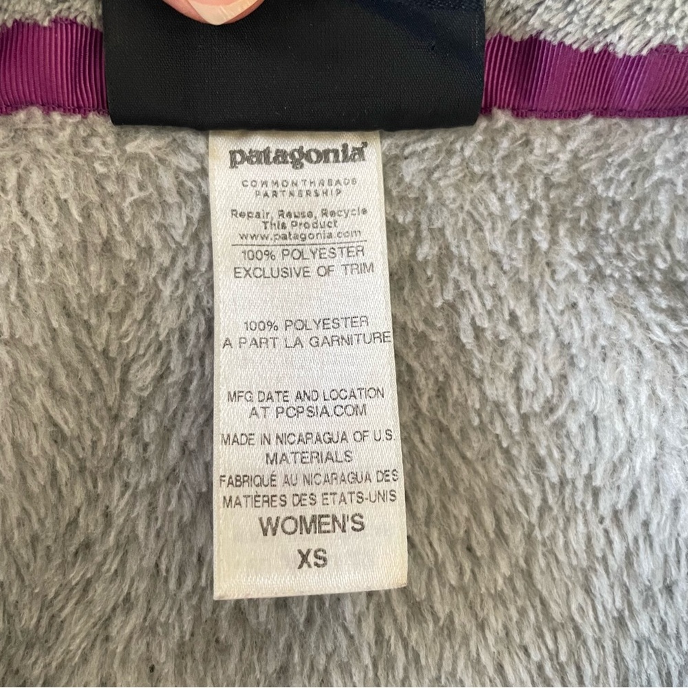 Patagonia Gray Fleece Pullover with Purple Accents - Picture 8 of 8